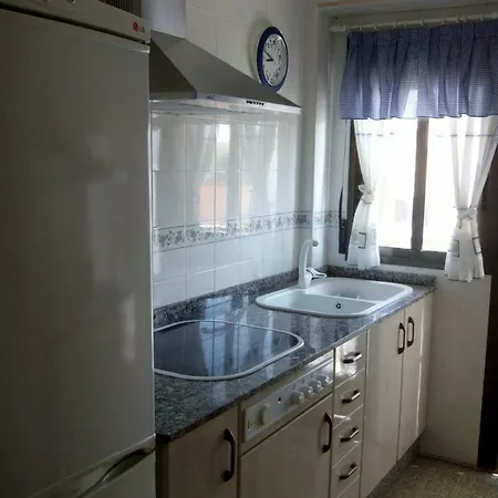Fiesta Apartment *